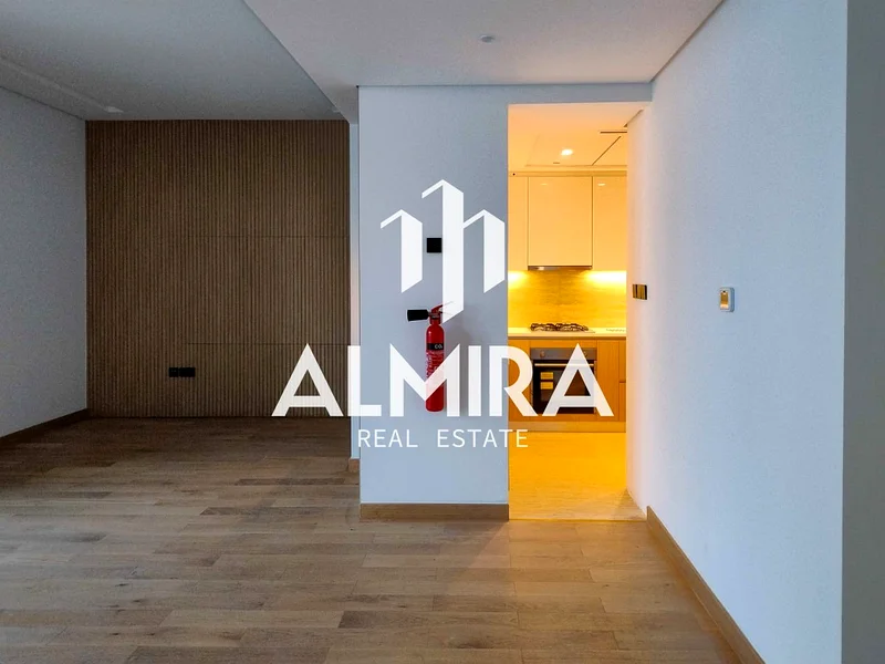 Full Sea View | Excellent Condition |Spacious Unit63844244171522113