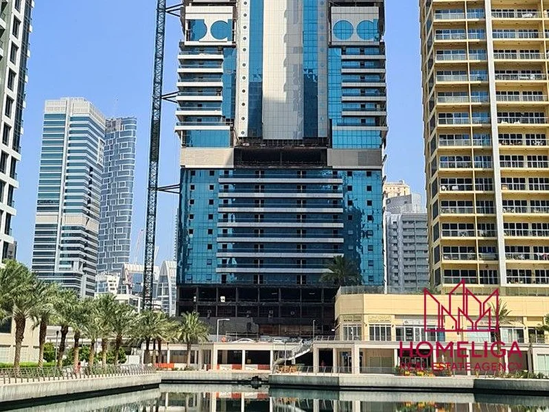 الطابق الأوسط | موقع متميز | شاغر63827054438659112