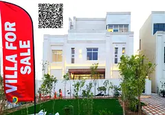 Modern corner villa with 6 rooms, a swimming pool, and a roof. The price includes registration fees,