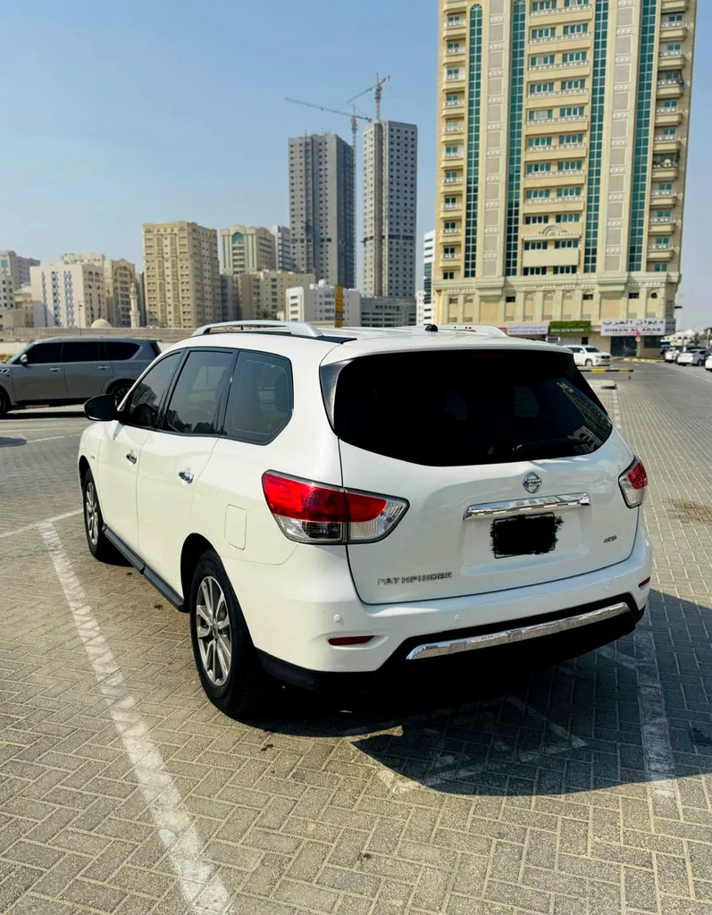 Nissan Pathfinder 2014 Gcc Specs Excellent Condition63233103237378112