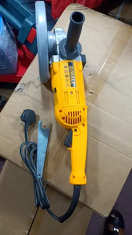 Dewalt 8000W Angle Grinder - Powerful  Reliable!