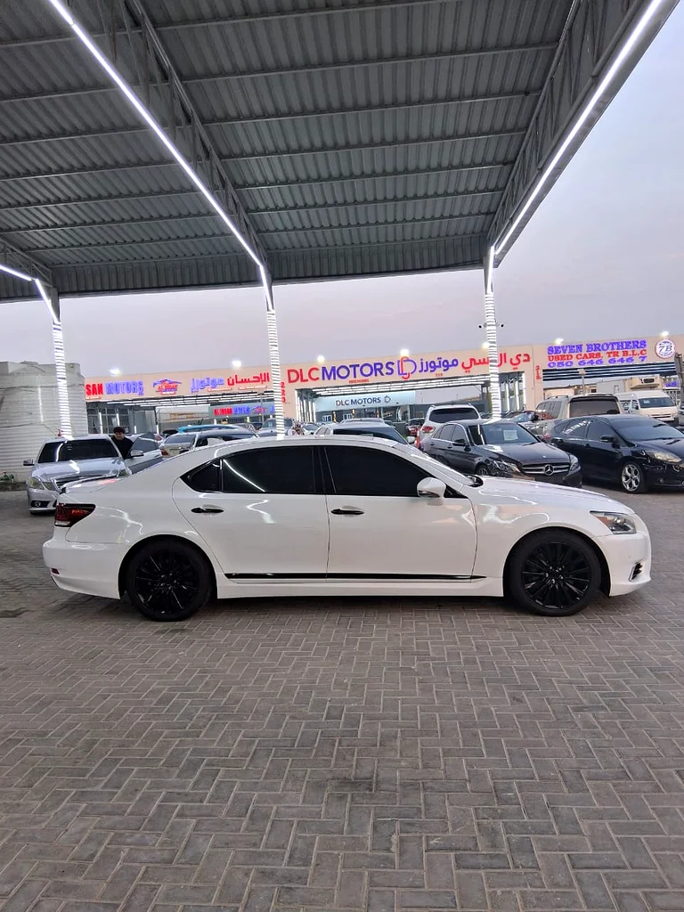 Lexus LS 460 L, 2015, imported, in excellent condition, extremely clean, full option, with saffron leather interior.63225702596994114