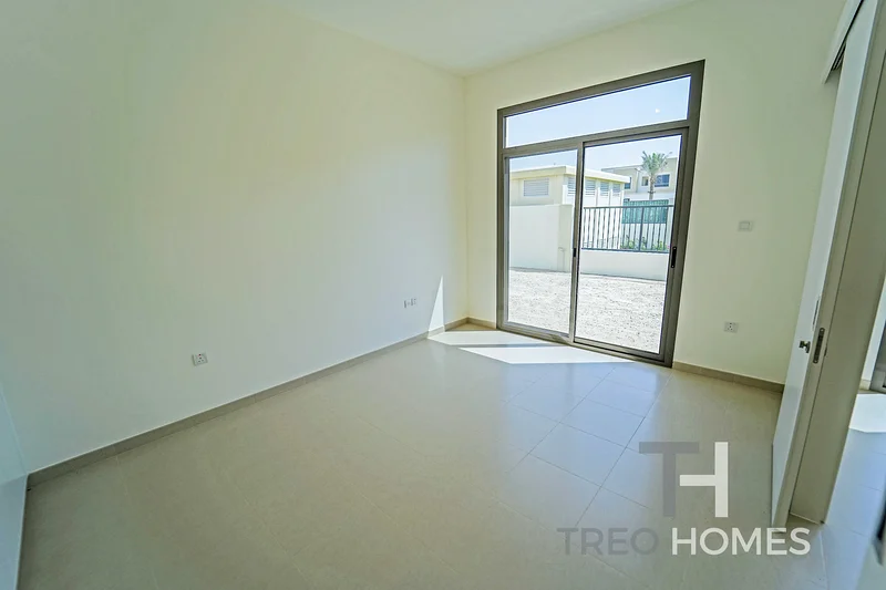 Negotiable | Large Plot | Type 363950459817603114
