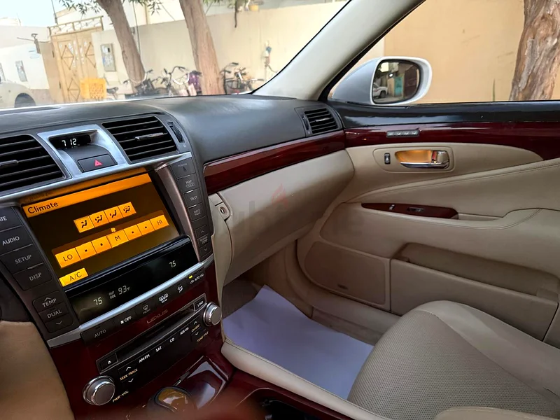 لكزس أس 460 خيار كامل 2010 ف863225702707330112
