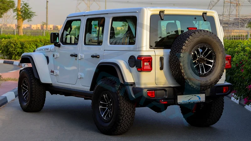 (ONLY FOR EXPORT) 2025/2025 i4 2.0L TURBO JEEP WRANGLER UNLIMITED RUBICON XTREME GCC BRAND NEW63398600359297114