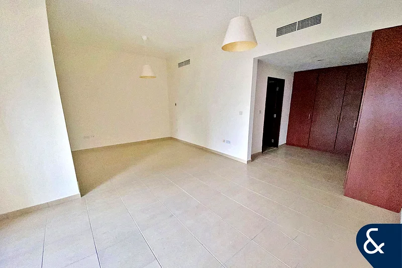 Marina Views All Rooms | 2 Beds | Utility63936596258691112