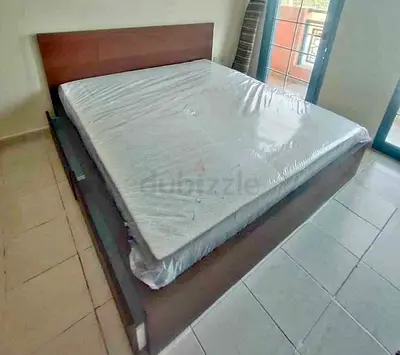 IKEA Malam king size 180×200cm bed frame with IKEA mattress and 2 big storage drawers underneat