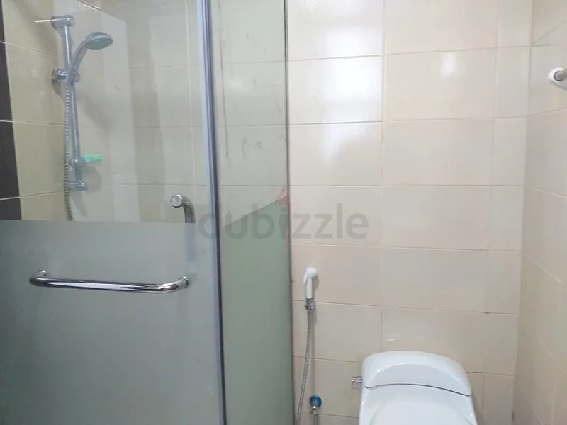 مساحة سرير متاحة بالقرب من محطة مترو دمك63218792333441114