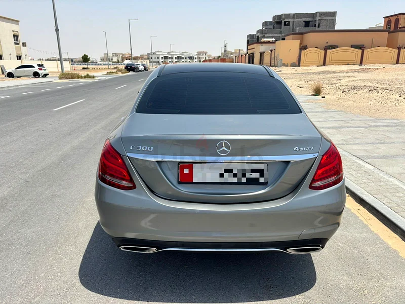 2015 Mercedes C30063399937514882114