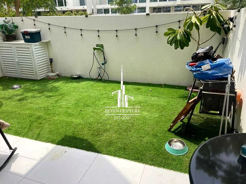 Single Row | Vacant | Community View64003832373121111