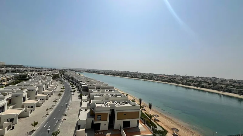 LuxuryAmenities-Elegantly Furnished-2 BR-Beachview63864087169794110