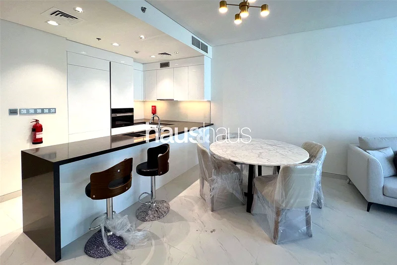 Fully Furnished | Lagoon Views | Investors Deal64006394260482112