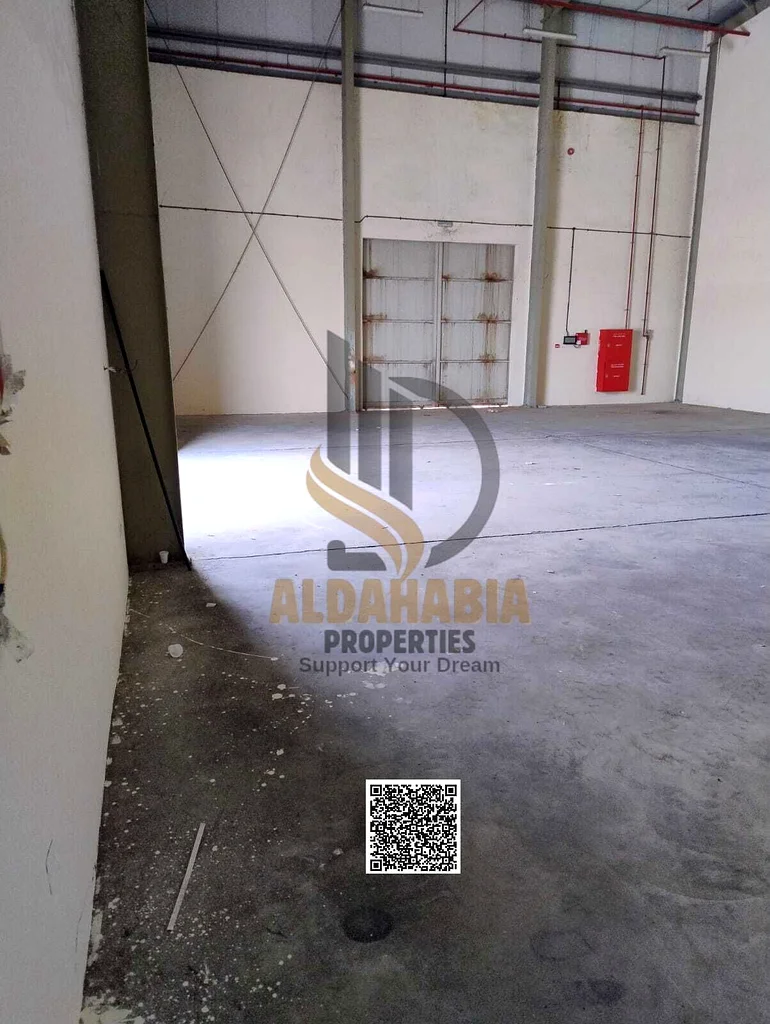 تفاصيل مستودع للإيجار في أم القيوين:63219812238082113