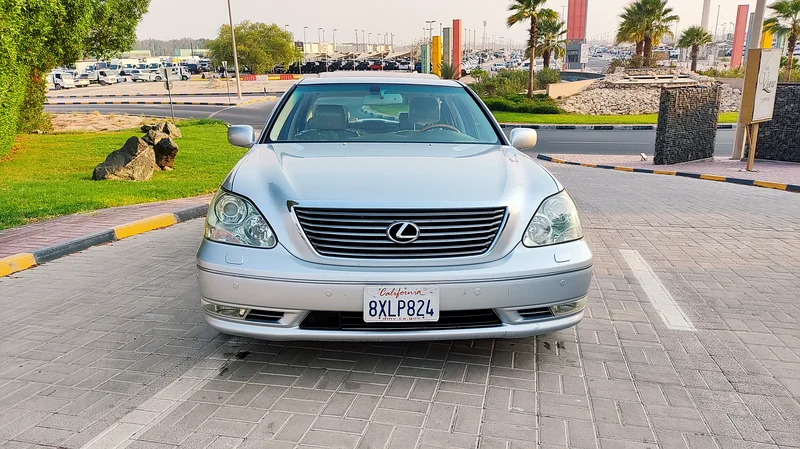 LEXUS LS430 2004 USA FULL OPTION WITH SUNROOF LEATHER SITES CROSS CONTROL AND ALL DOORS AUTOMATIC632262197317151116
