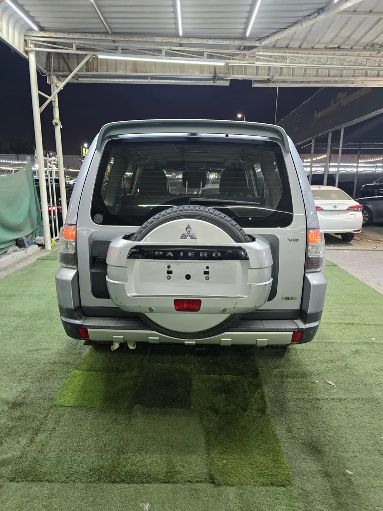 Mitsubishi Pajero, very clean Gulf version63233103215875112