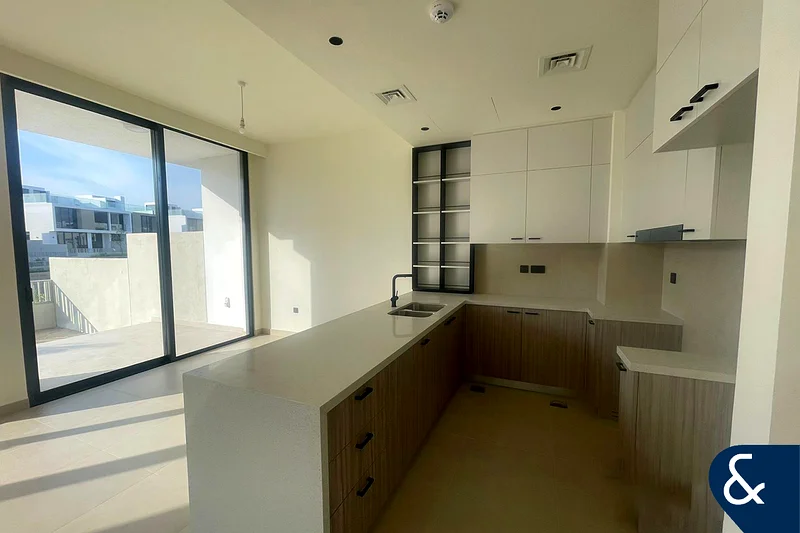 3 Bedroom | Best location | Community Expert64043126158466114