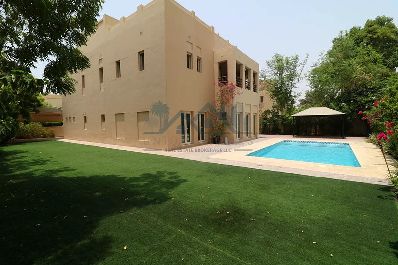 فيلا هاتان من نوع 5 غرف نوم في ميدوز 663726017297539110