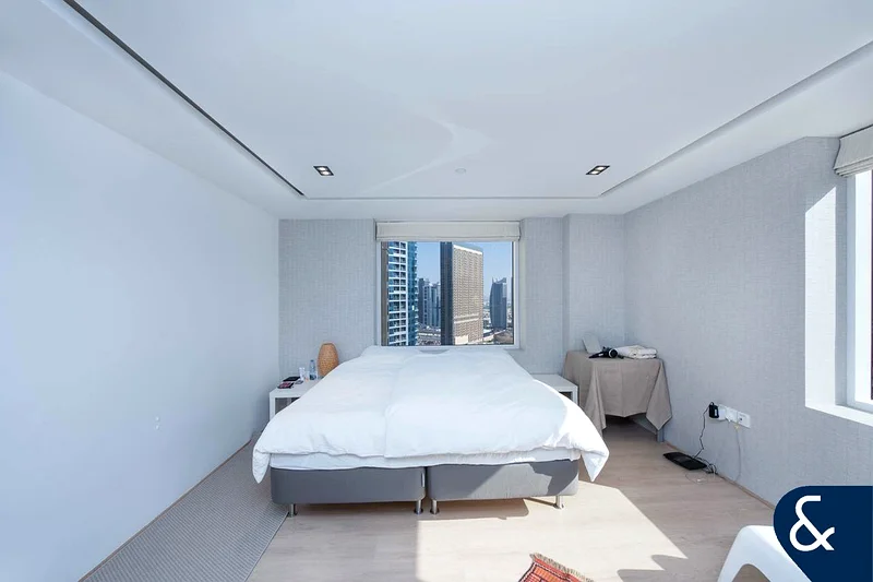Rare to Market | Loft | Marina View |63936703147009114