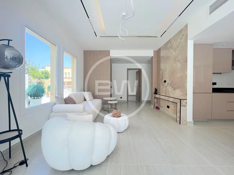 4 BEDROOMS | PRIVATE POOL | FULLY UPGRADED63922402865153112