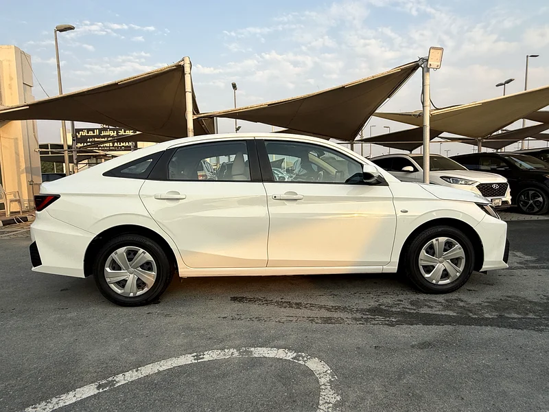 Toyota Yaris 2023 GCC  
Toyota Yaris 2023 GCC63401315439361113