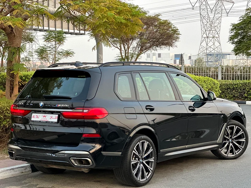 BMW X7 M50i 2022 GCC UNDER WARRANTY AND CONTRACT SERVICE FULL OPTION63406332284931111