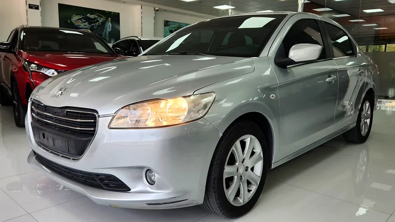 PEUGEOT 301 Allure | PEUGEOT Warranty | AED755/month | Zero Down payment63221303142785114