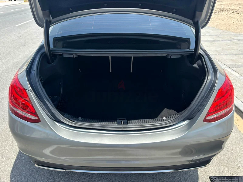 2015 Mercedes C30063399937514882112