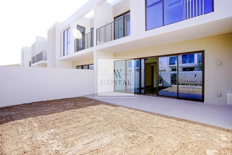 VASTU | Community Expert | Close to Beach & Pool63947086845954110