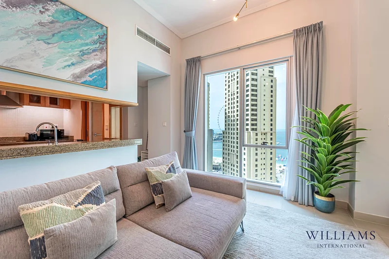 PENTHOUSE | OUTDOOR TERRACE | PANORAMIC VIEWS64041139319425112