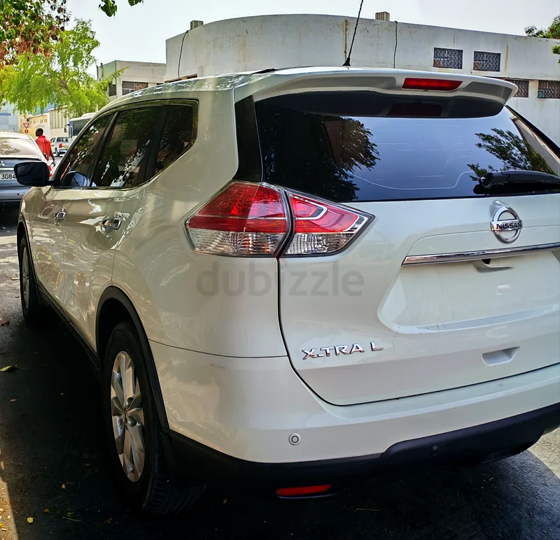 Family used well-maintained X-trail63399963788545112