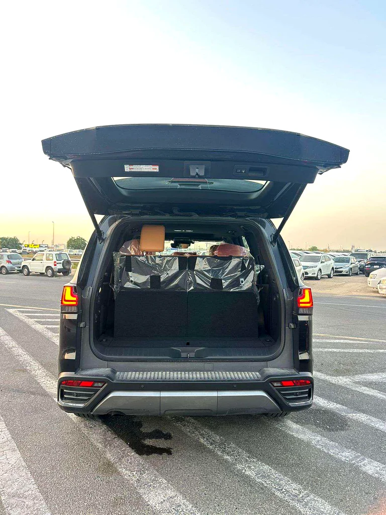 لكزس LX600 بريميام 2025 (7 مقاعد) 3.5 لتر V6 توربو مزدوج بنزين ناقل حركة أوتوماتيكي دفع كلي للعجلات للتصدير فقط63398635825539114