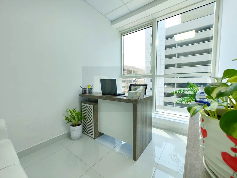 Stylish Office Space with Bank account assistance | Free Amenities63220805794562111