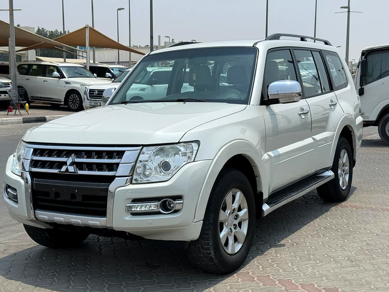 MITSUBISHI PAJERO GLS 2017 IN EXCELLENT CONDITION63398589929731112