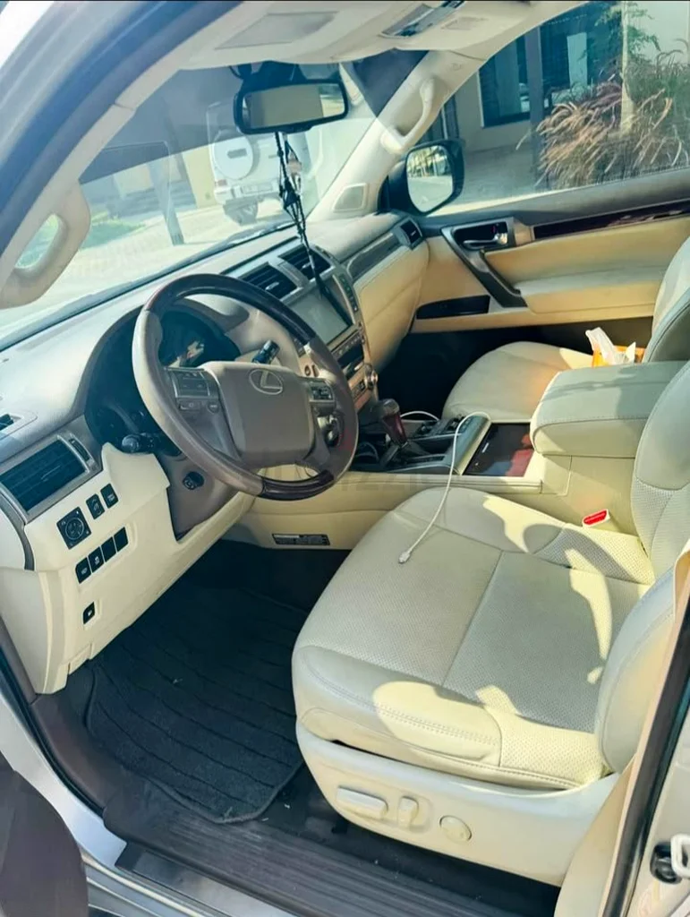 2014 Lexus GX460 - GCC Specs - Family Used - Excellent Condition63225702379906114