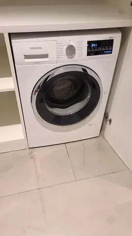 Siemens brand washing machine iq500 9kg