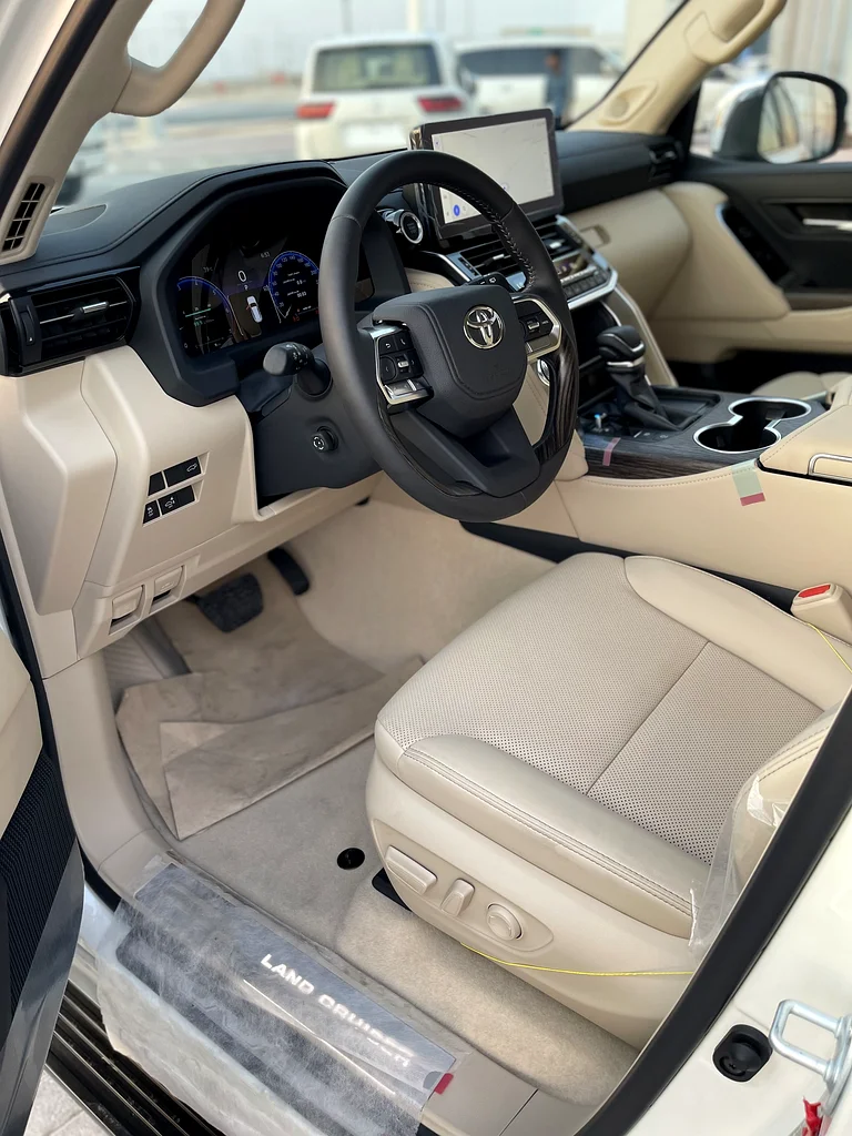 Toyota Land Cruiser VXE63231164437762111
