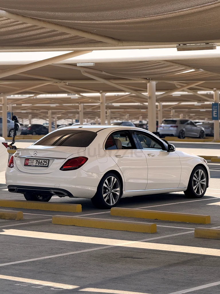 Mercedes C300 – Turbo Power, Premium Comfort, Zero Hassle63229282425091114