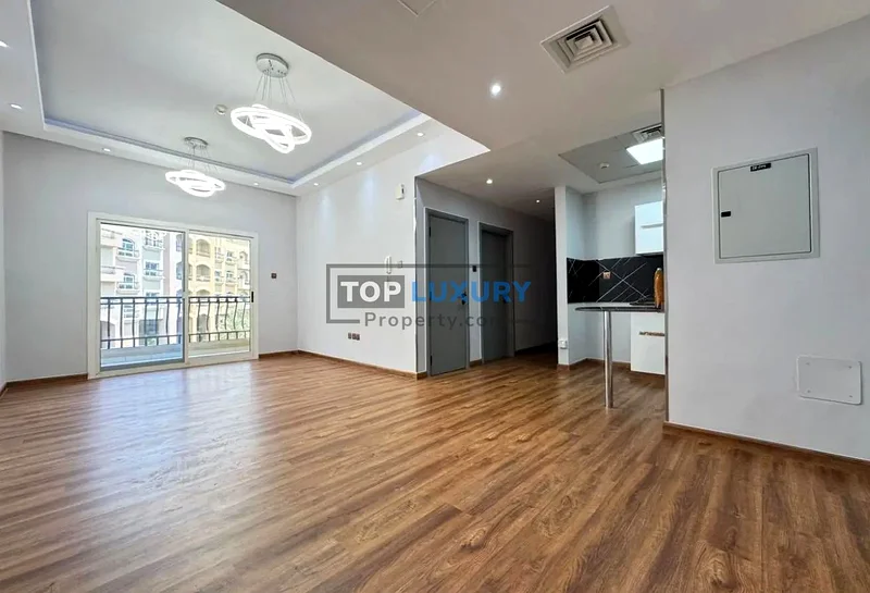 READY TO MOVE | SPACIOUS LAYOUT | POOL VIEW63786538735106111