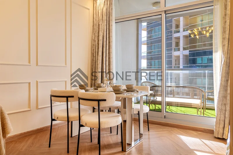 Sea View | High Floor | Upgraded | Vacant64037173998338113