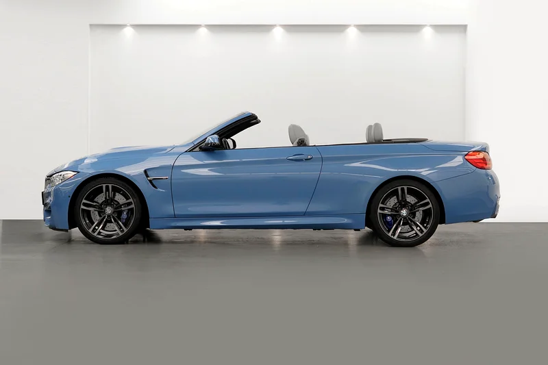 2016 BMW M4 CONVERTIBLE / GCC / CARBON FIBER INTERIOR63228787449090111