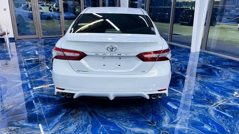 Toyota Camry 2020 V6 Gulf Grand Sport, like new condition, very clean, number one63401308440706114