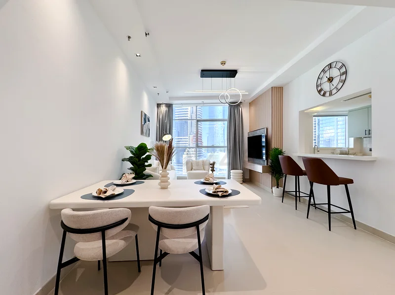 Fully Furnished | Fully Upgraded | Marina and Sea View64037065133571111
