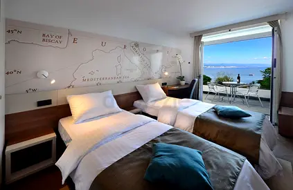 Mall Of the EMIRATES ‼️Metro Hotel Bed Space METRO‼️ BRAND NEW Burj Al Arab View Al Barsha