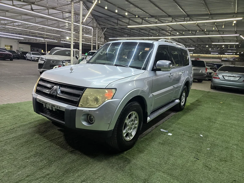 Mitsubishi Pajero, very clean Gulf version63233103215875114