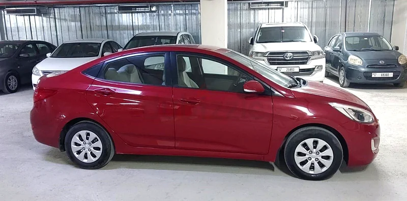 HYUNDAI ACCENT 2015 FOR SALE!!!!!63406913852546113