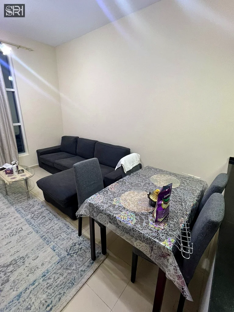 "Your Chance to Own in the Heart of the City – One-Bedroom Apartment in City Tower at an Attractive Price"63890797218690110
