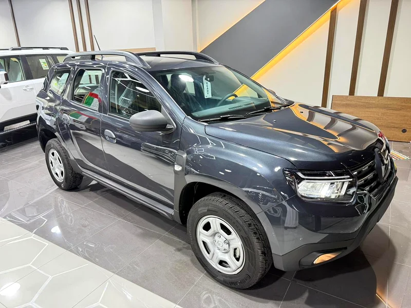 RENAULT DUSTER 2WD 1.6L 2025YM at an amazing price - Renault Duster 1600 cc engine 4*263221826061441112