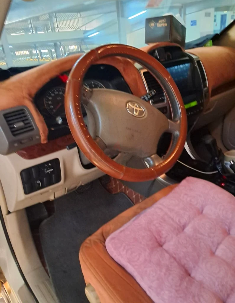 Dubai Al Kraina63412536410114113