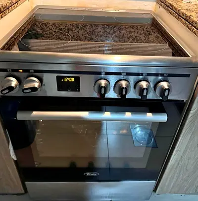 Terim 4 Ceramic Hubs Electric Cooker 60x60cm