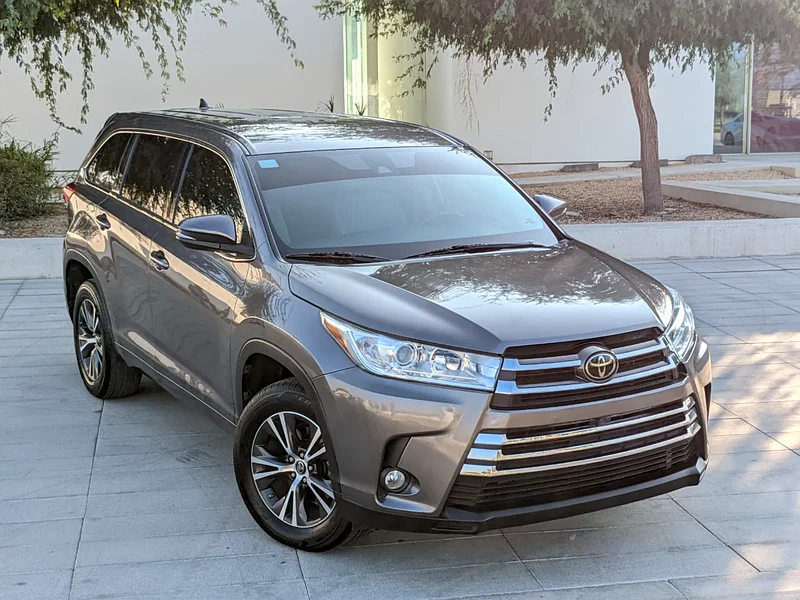 Toyota Highlander 2018 US Specs Very Clean Condition Low KM Car Perfect For Family63437614816259112